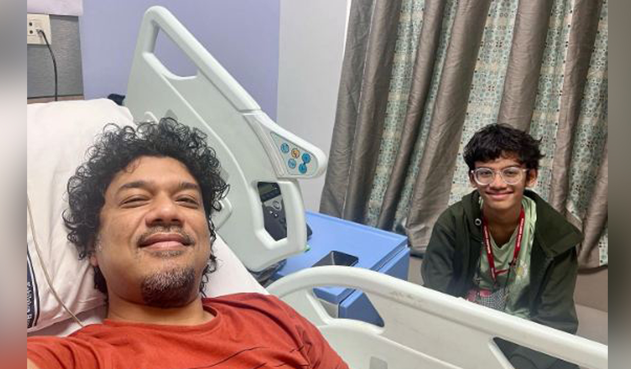 Singer Papon hospitalized, fans express concern