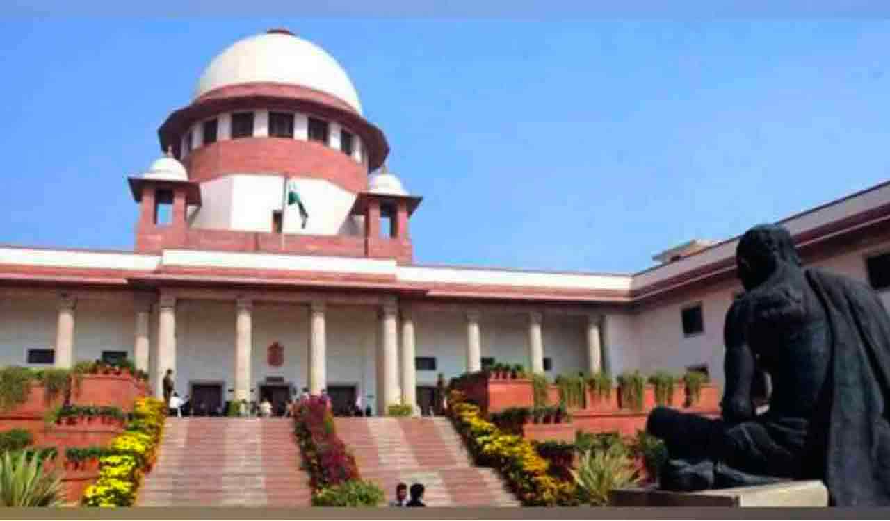 Manipur violence: SC asks state govt to file status report on security measures taken for violence-hit people