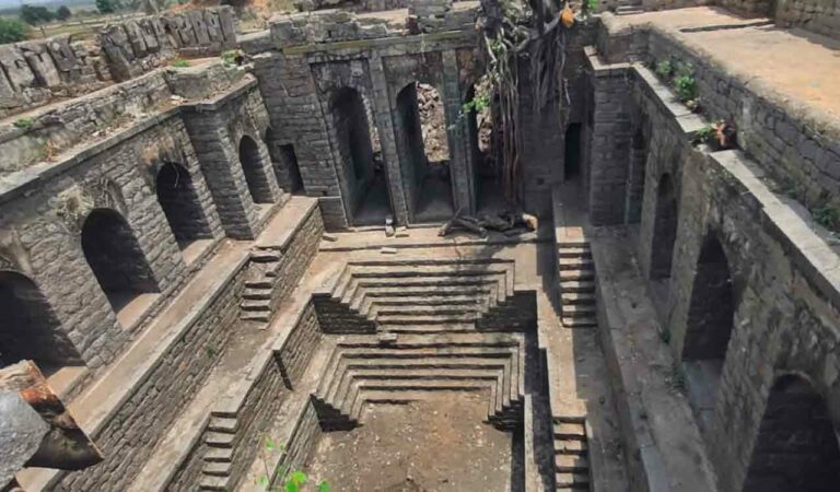Stepwell