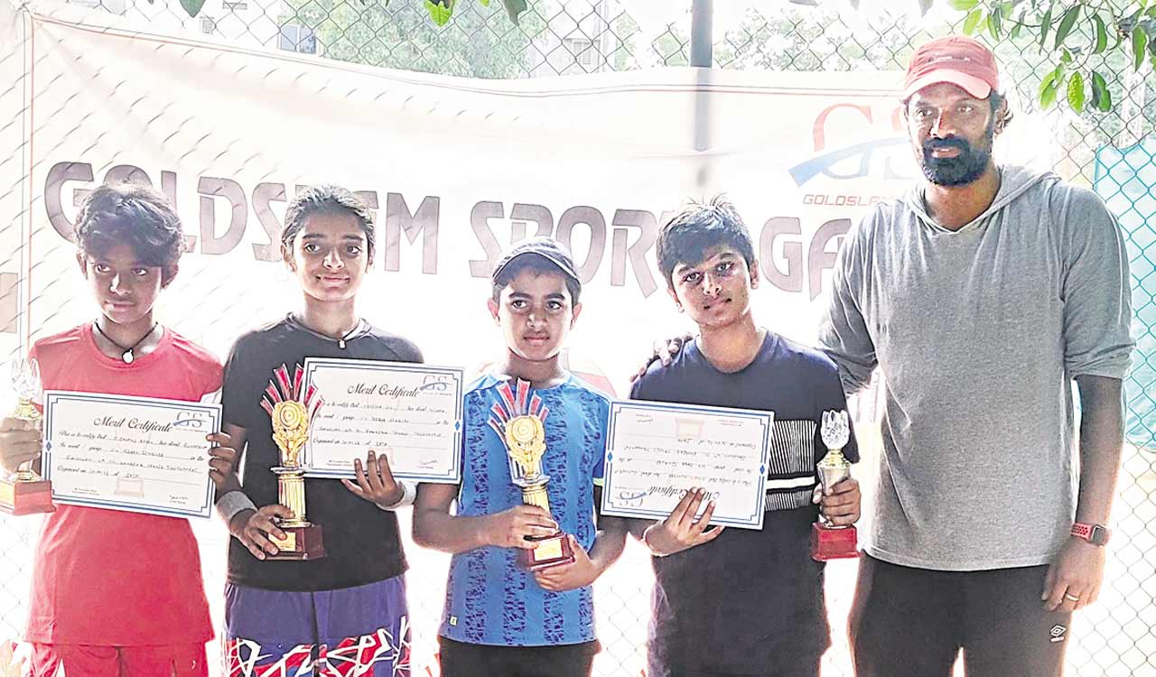 Hyderabad: Tanush, Abhijna clinch U-14 tennis titles