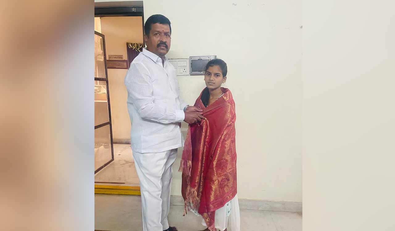 TT Impact: Orphaned SSC topper gets financial help to continue education