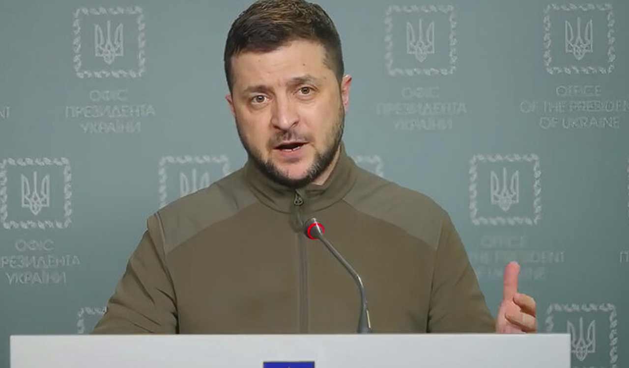 Ukraine’s Zelenskyy convinced Putin will face court justice