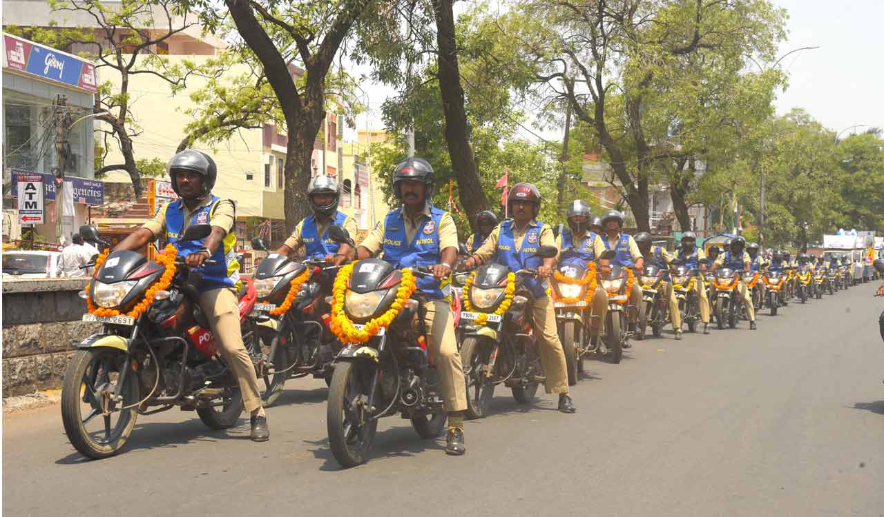 Friendly policing wins public trust: Warangal Police Commissioner