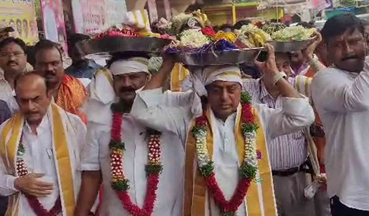 Hyderabad: Annual Ashada Bonalu festivities begin