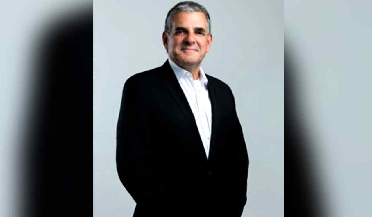 Logitech CEO Bracken Darrell resigns