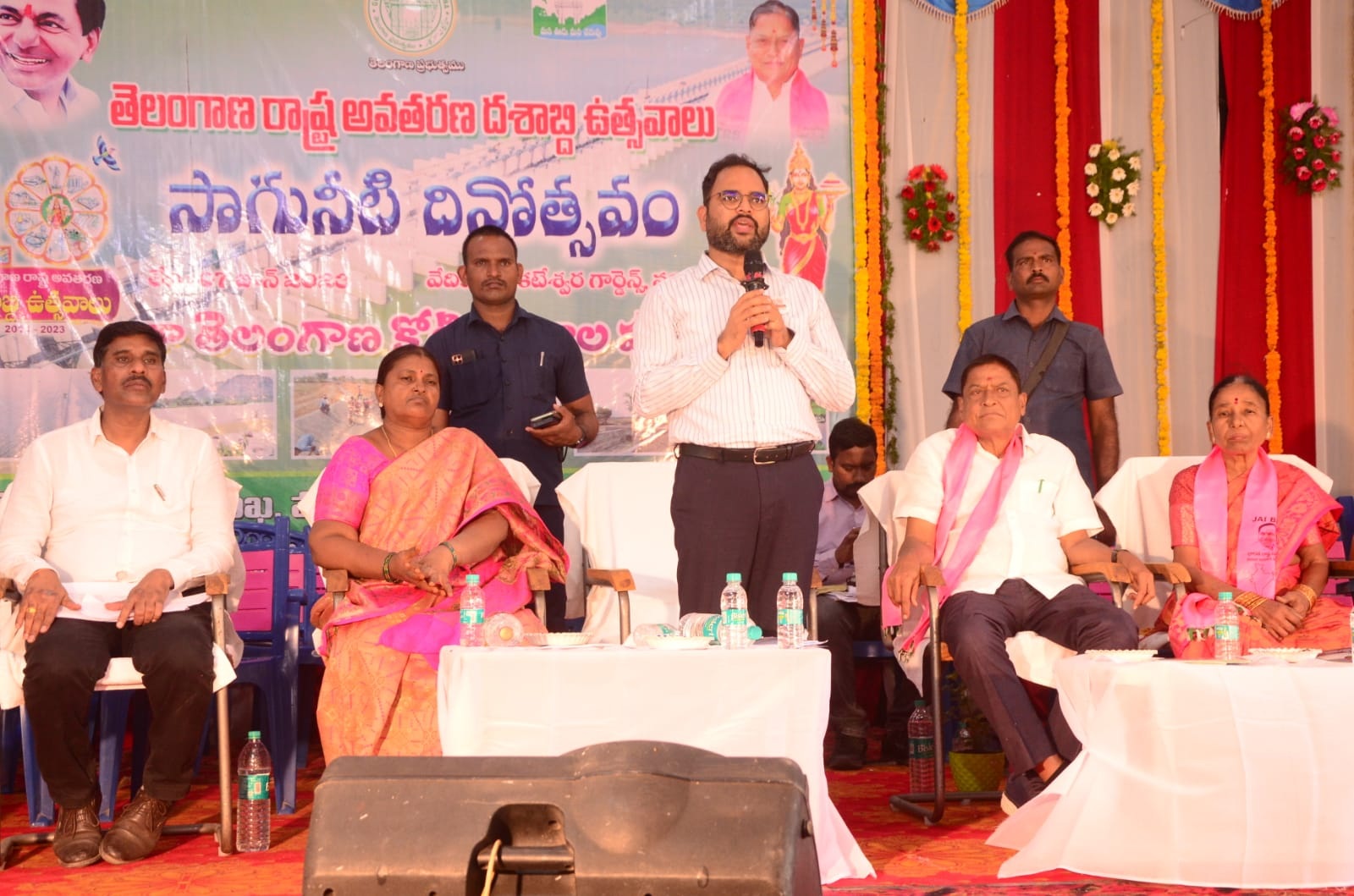 Telangana striving to utilise every drop of water, says Mahabubabad Collector