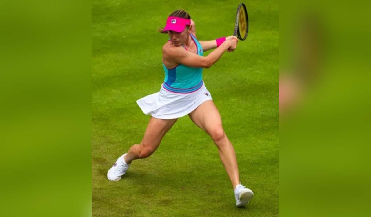 German Open: Alexandrova upsets Gauff to reach quarterfinals