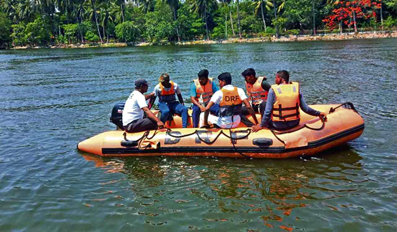 GHMC’s EVDM conducts one-week training on rescue operations