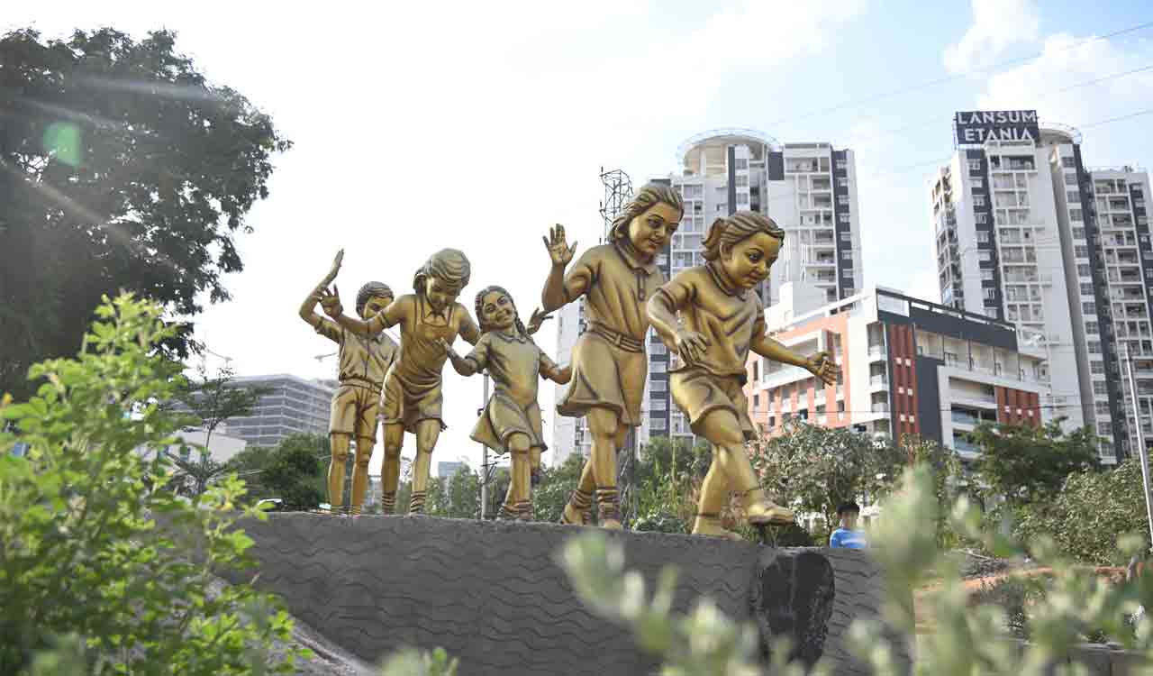 HMDA begins beautification on Narsingi–Kokapet stretch