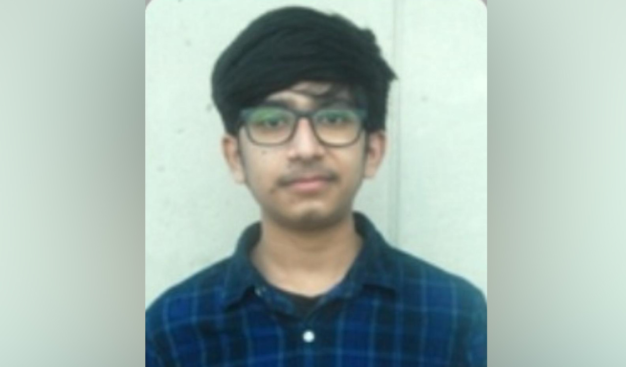 Hyderabad boy tops JEE Advanced 2023