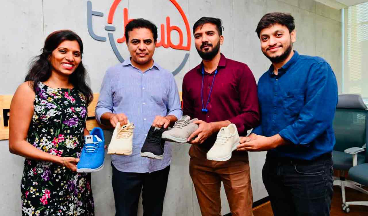 This Hyderabad-based startup crafts shoes from Ghongadi blankets