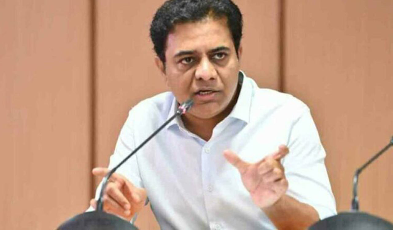 KTR dials citizens for feedback on GHMC Ward Offices