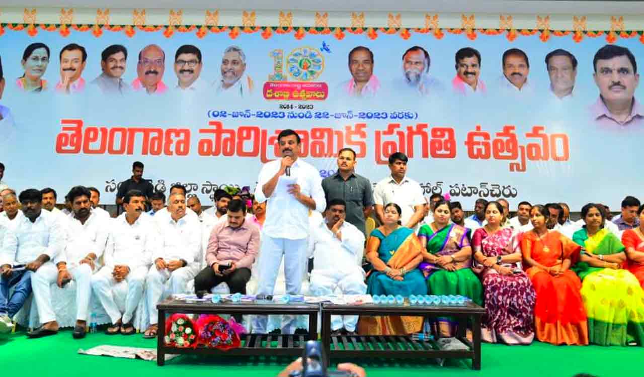 CM KCR made power holidays for industries a thing of the past: Medak MP