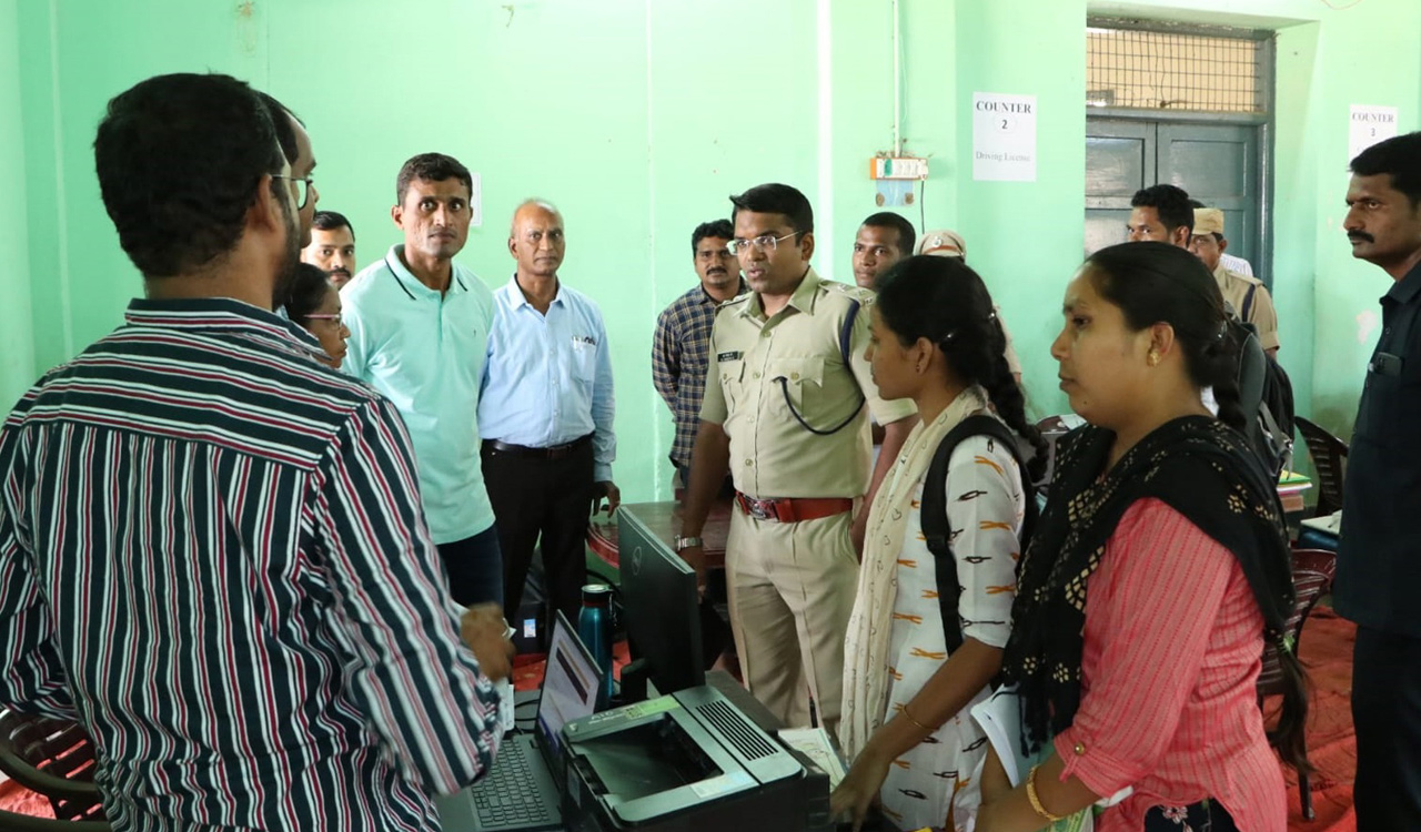 Kothagudem: Certificate verification of constable, SI candidates begins
