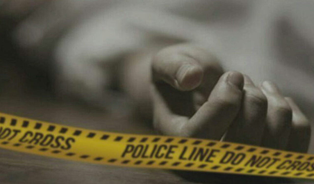 Delhi: Man kills wife, hangs self after fight
