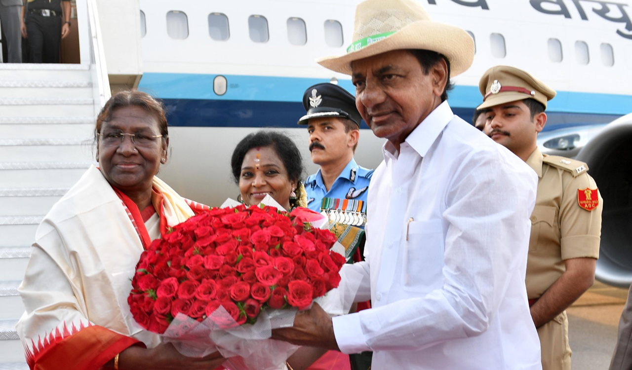 President Droupadi Murmu arrives in Hyderabad on two-day visit