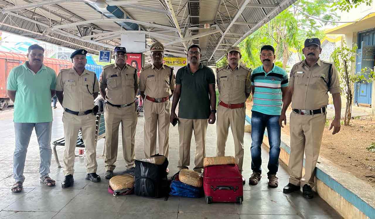 RPF Secunderabad officials seized narcotics worth Rs.2.43 crore in 2023