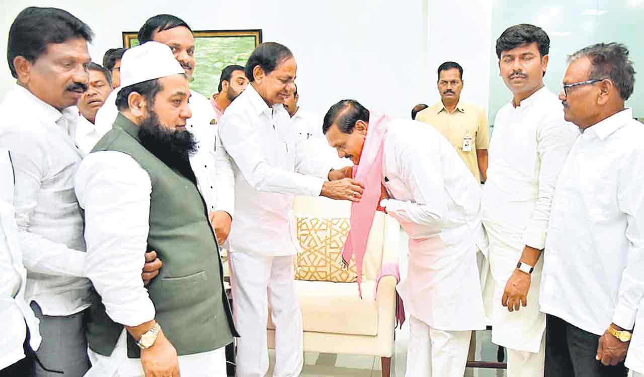 Innovative thinking, effective governance will lead country on path of development: CM KCR