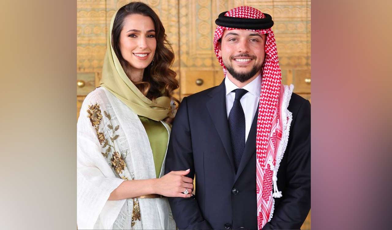 Royal wedding unfolds in Jordan: Prince William and Kate surprise guests