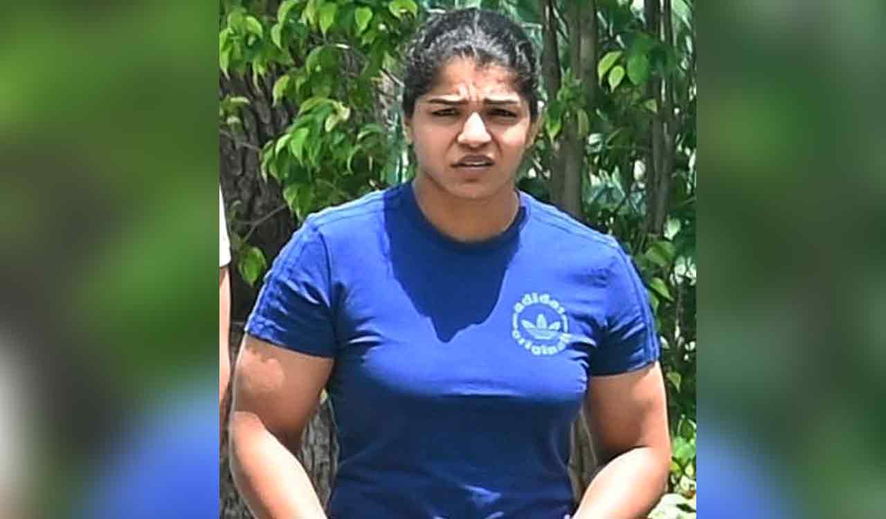 We will not participate in Asian Games unless matter is completely resolved, says Sakshi Malik