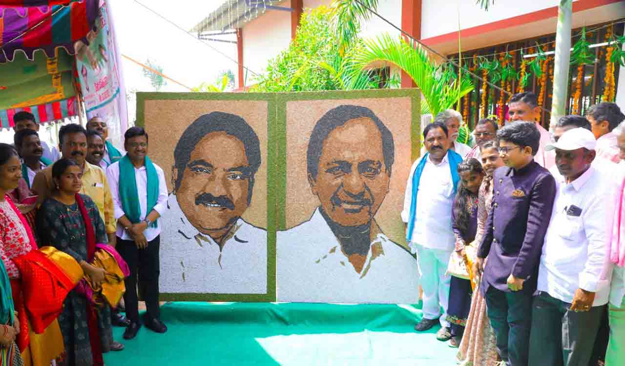 Sathupalli farmers created CM KCR’s portrait with grains