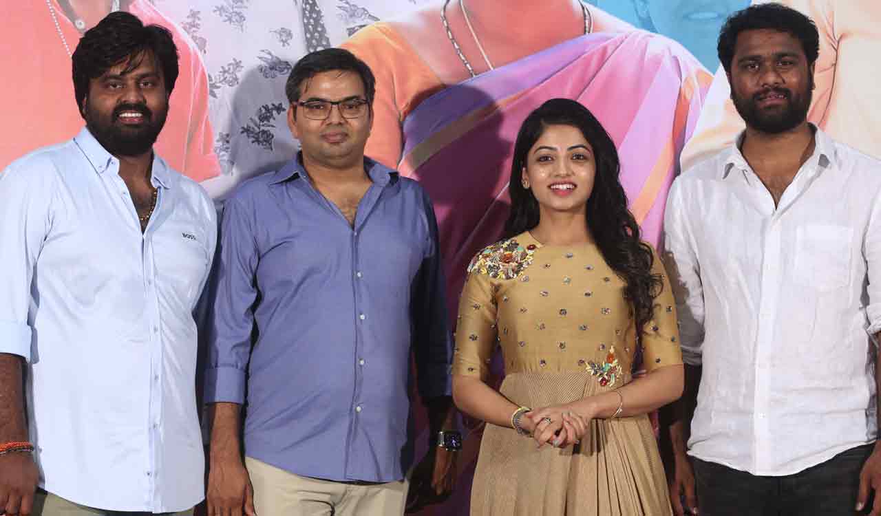 Massive response to ‘Intiti Ramayanam’ pleases filmmakers