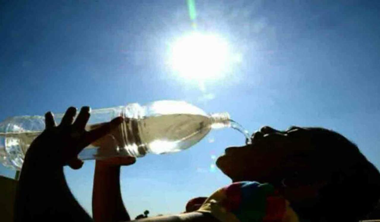 Mercury levels in few mandals in Andhra Pradesh hit 45 degrees Celsius
