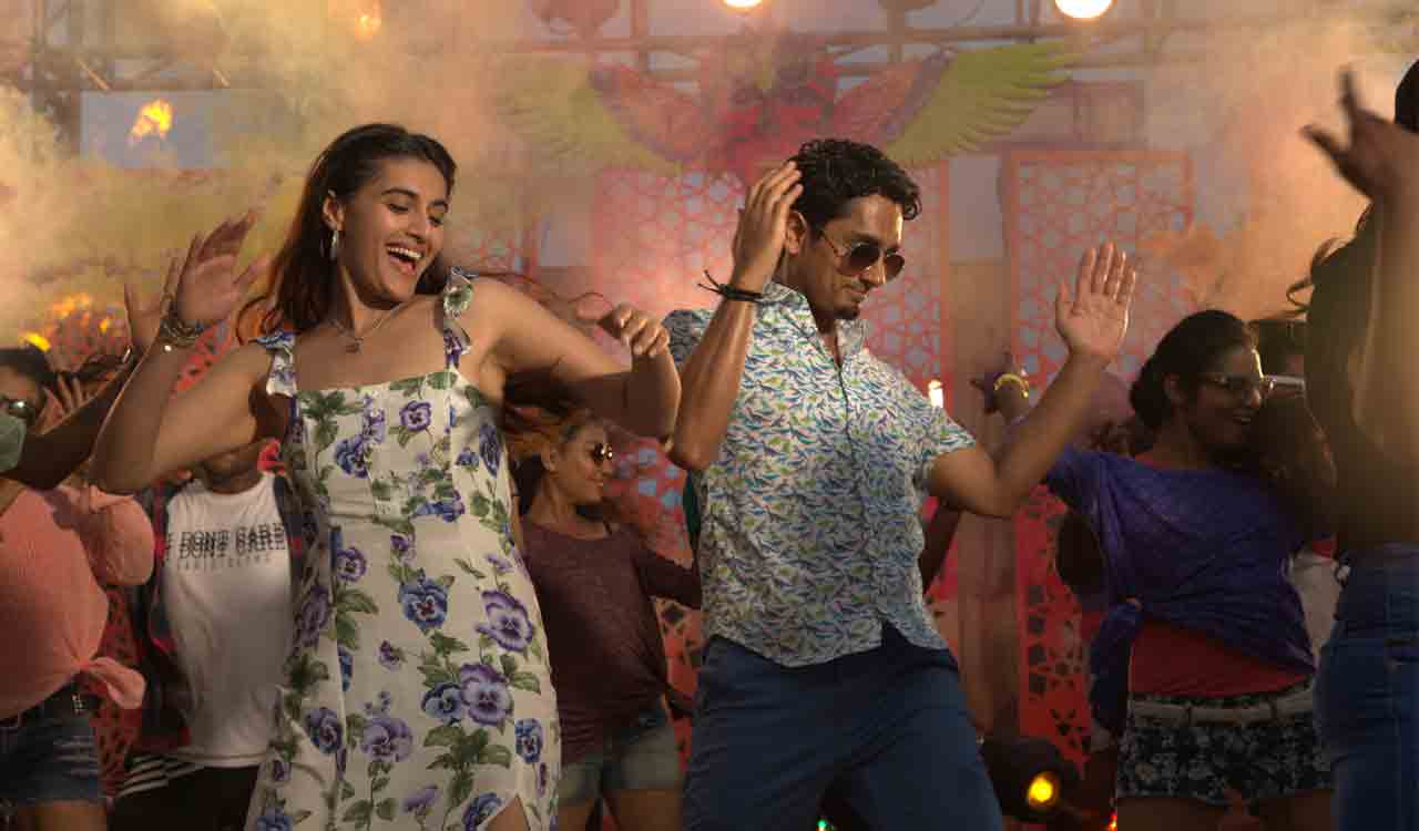 Energetic dance number ‘Rainbow Chivarey’ from ‘Takkar’ out now
