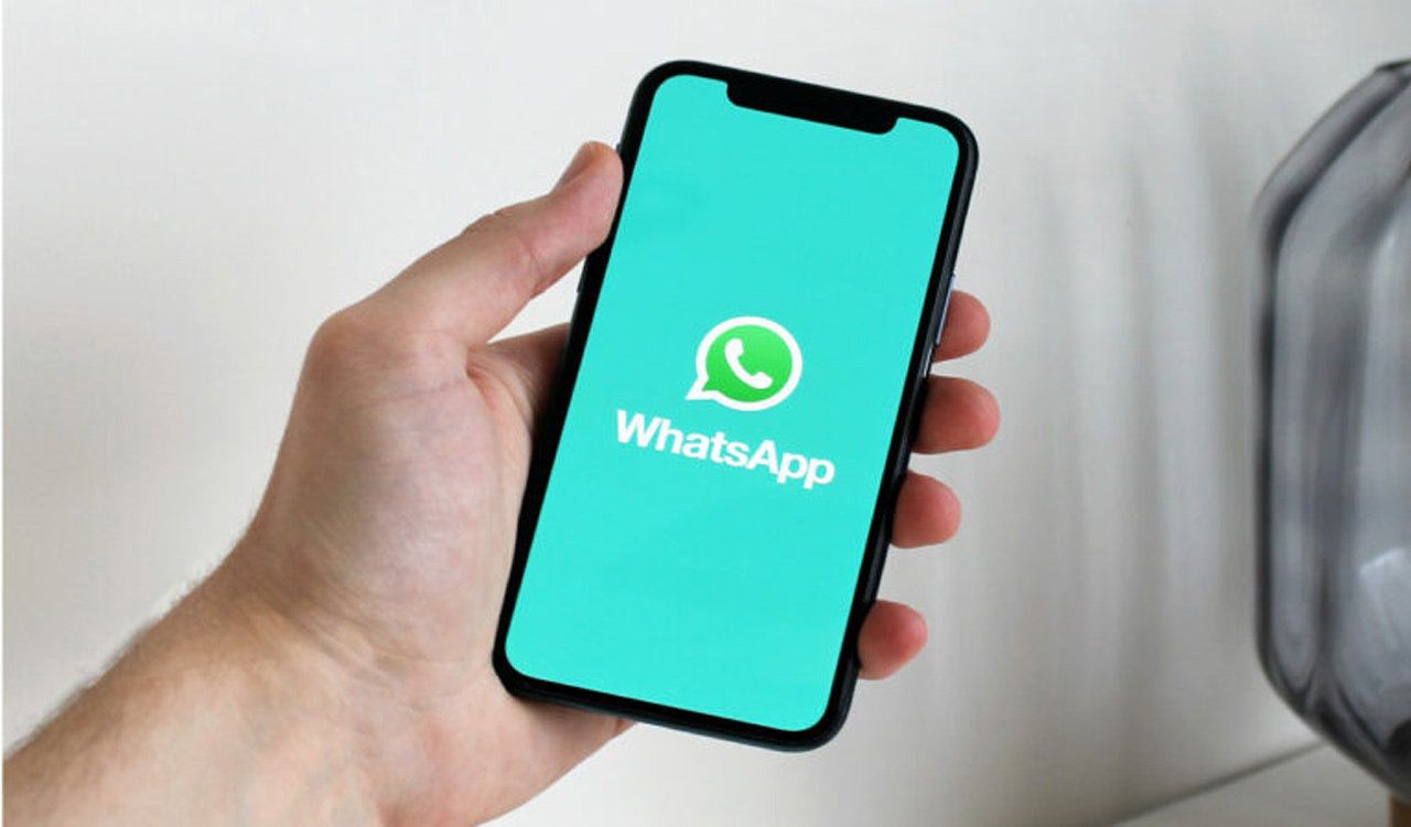 WhatsApp Chat Lock feature now available for users