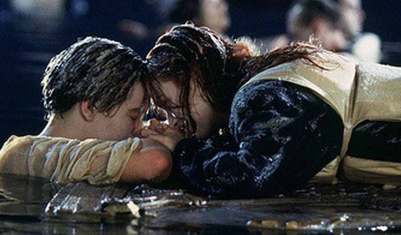 Netflix leaves netizens furious for re-releasing ‘Titanic’ after ...