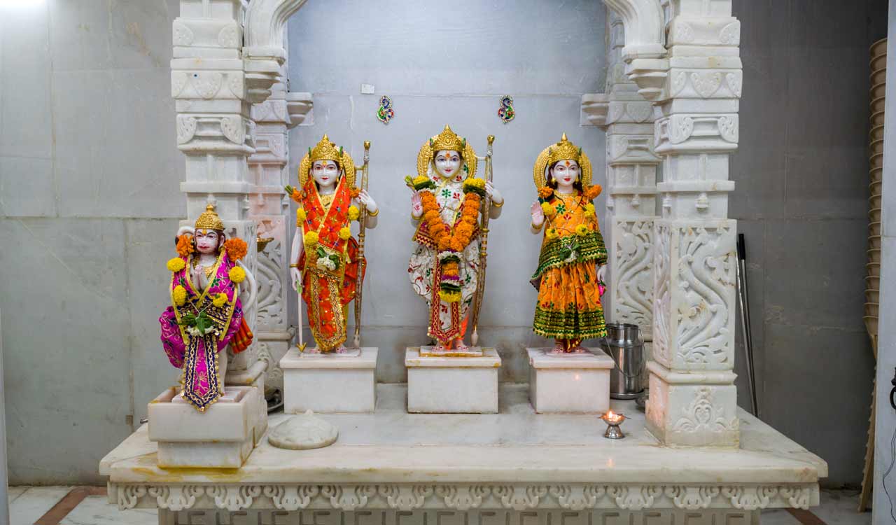 400-years-old precious idols found missing in UP temple; priest booked