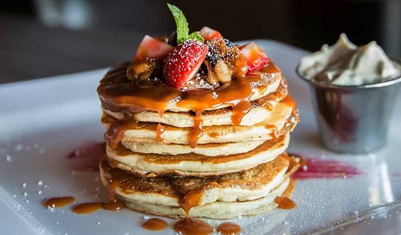 Fuel your yoga routine with these healthy breakfast options