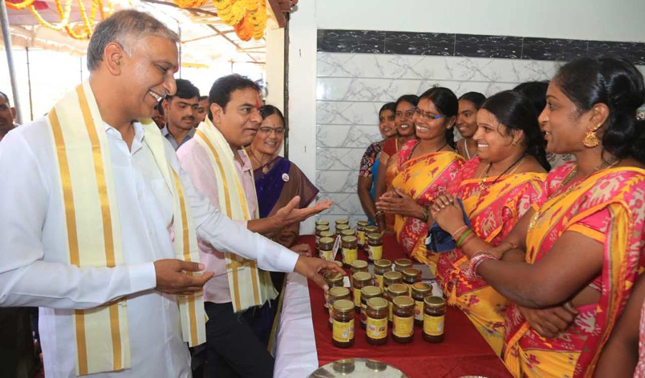 Ministers KT Rama Rao, Harish Rao inaugurate slaughter house near Siddipet