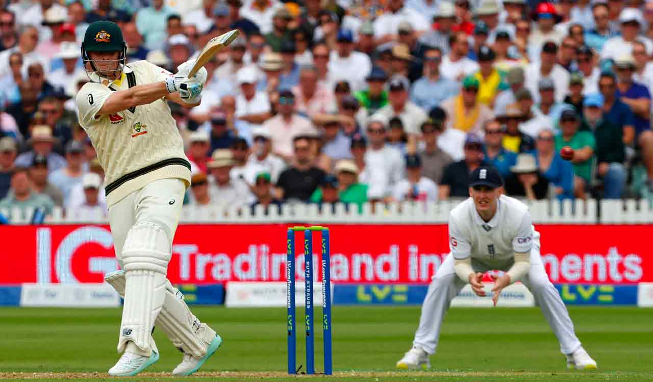Ashes, 2nd Test: Steve Smith remains unbeaten on 85, Australia post 339/5 at stumps on Day 1