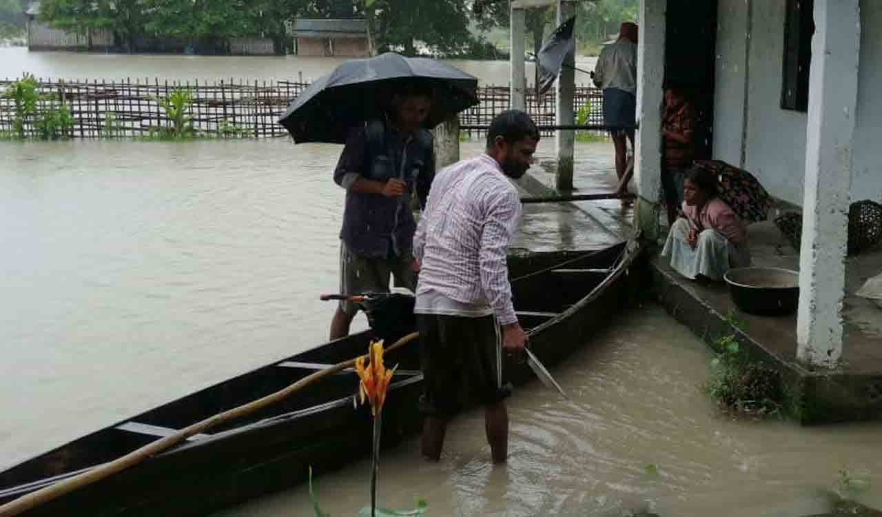 Assam flood situation improves; number of affected dips to under 20,000