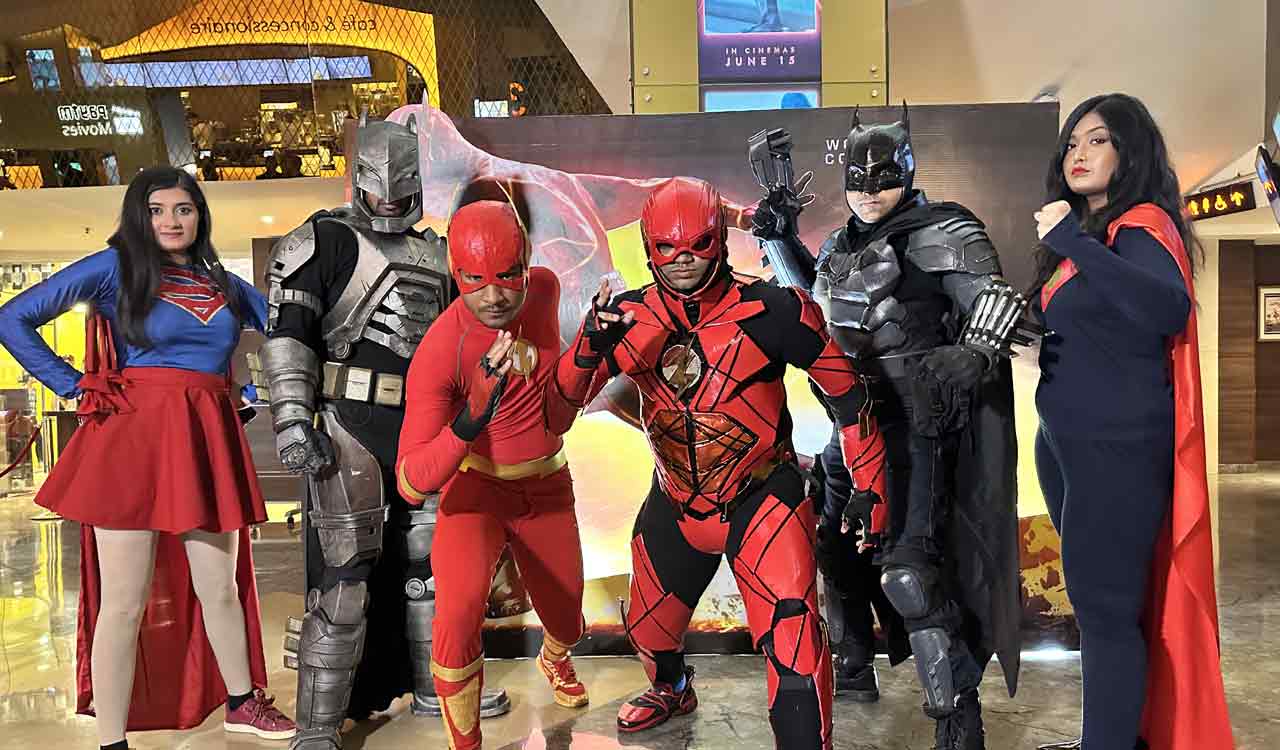 Comic Con and Warner Bros host exclusive fan-first premiere of DC’s ‘The Flash’