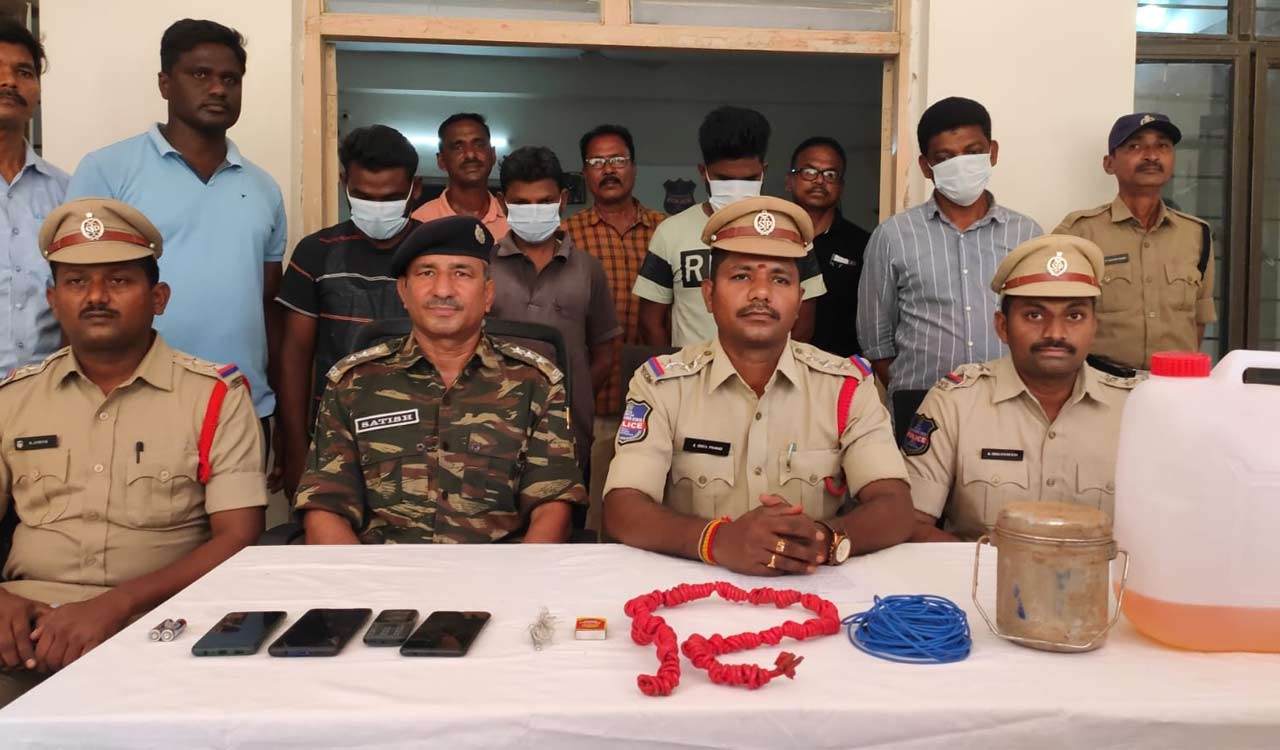 Mulugu: Four Maoist sympathisers held for possession of explosives, plotting arson