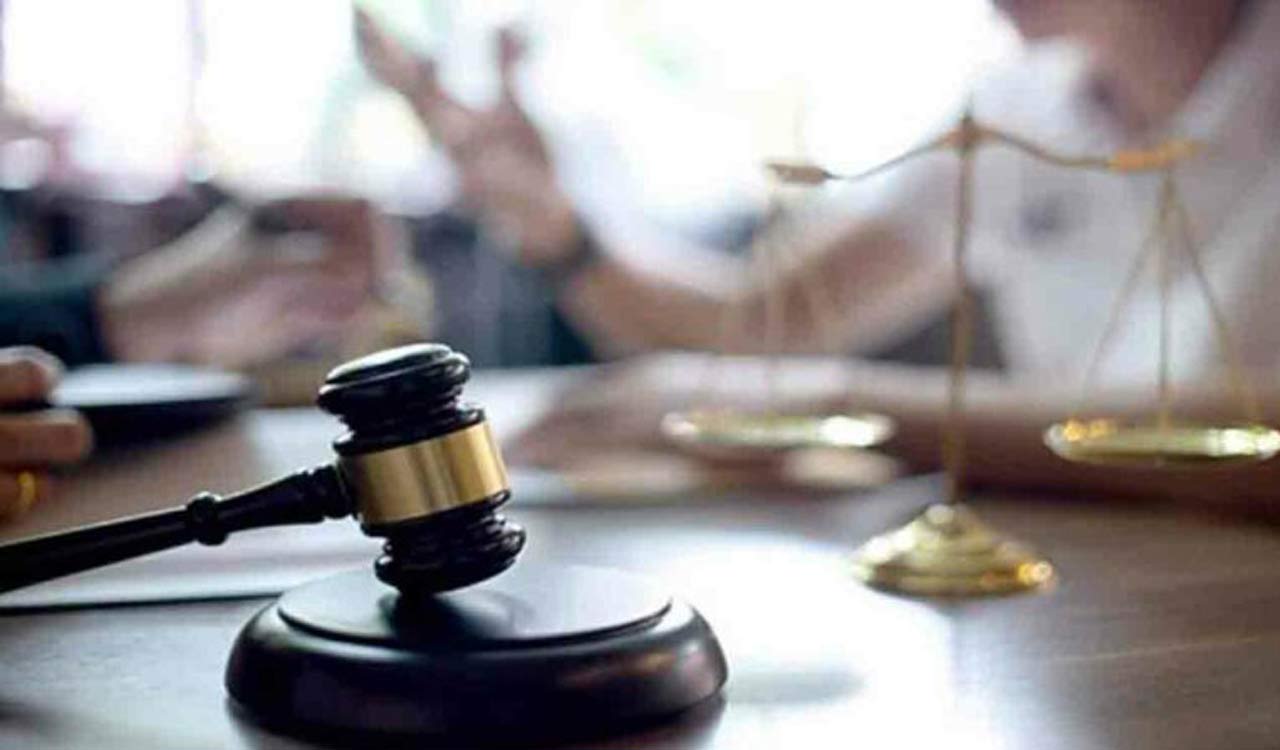 Delhi court covicts SI in bribery case, quotes ‘Marvel’ maxim