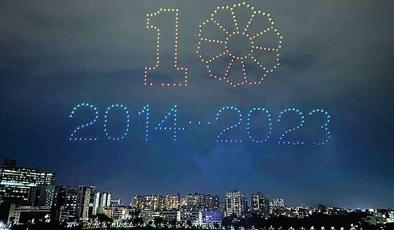 Drone show at Durgam Cheruvu leave Hyderabadis spellbound