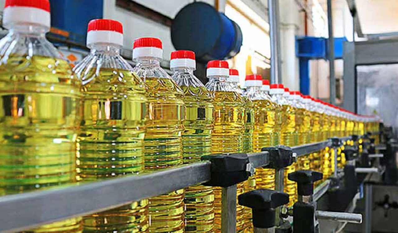 Edible oil prices to reduce by Rs 8 to 12 with immediate effect in India