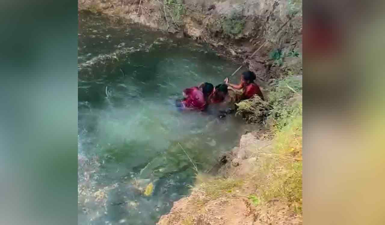 Youngster saves couple who jumped into well in Jagtial