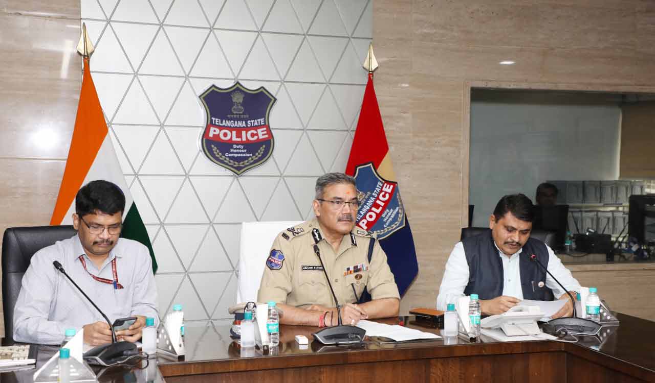Nearly 2,220 mobile phones traced, handed over to rightful owners by Telangana police