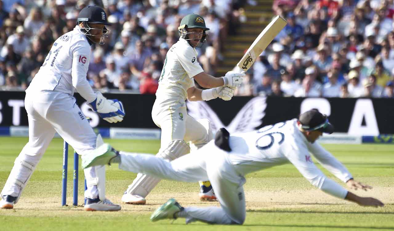 Ashes, 1st Test: Australia sets up thrilling final day, reach 107/3 at stumps on Day 4