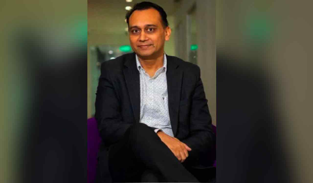 Hanamkonda: Prof Deepak Garg takes charge as SR University VC