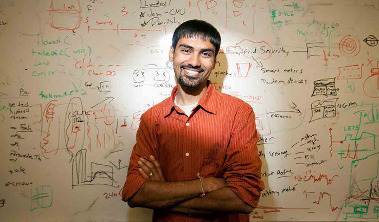 Indian-origin professor turns smartphone into thermometer