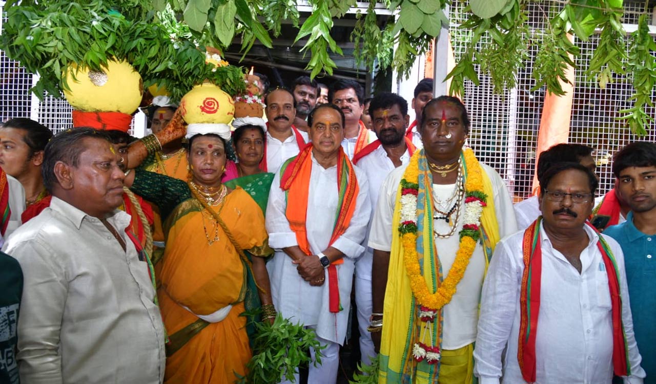 Indrakaran Reddy participates in Bonalu festival in Nirmal-Telangana Today