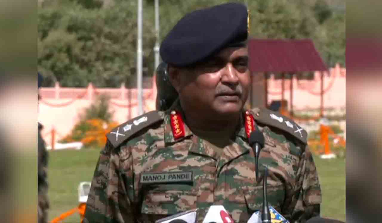 Army Chief commemorates Kargil Vijay Divas, honors Jawans’ supreme sacrifice