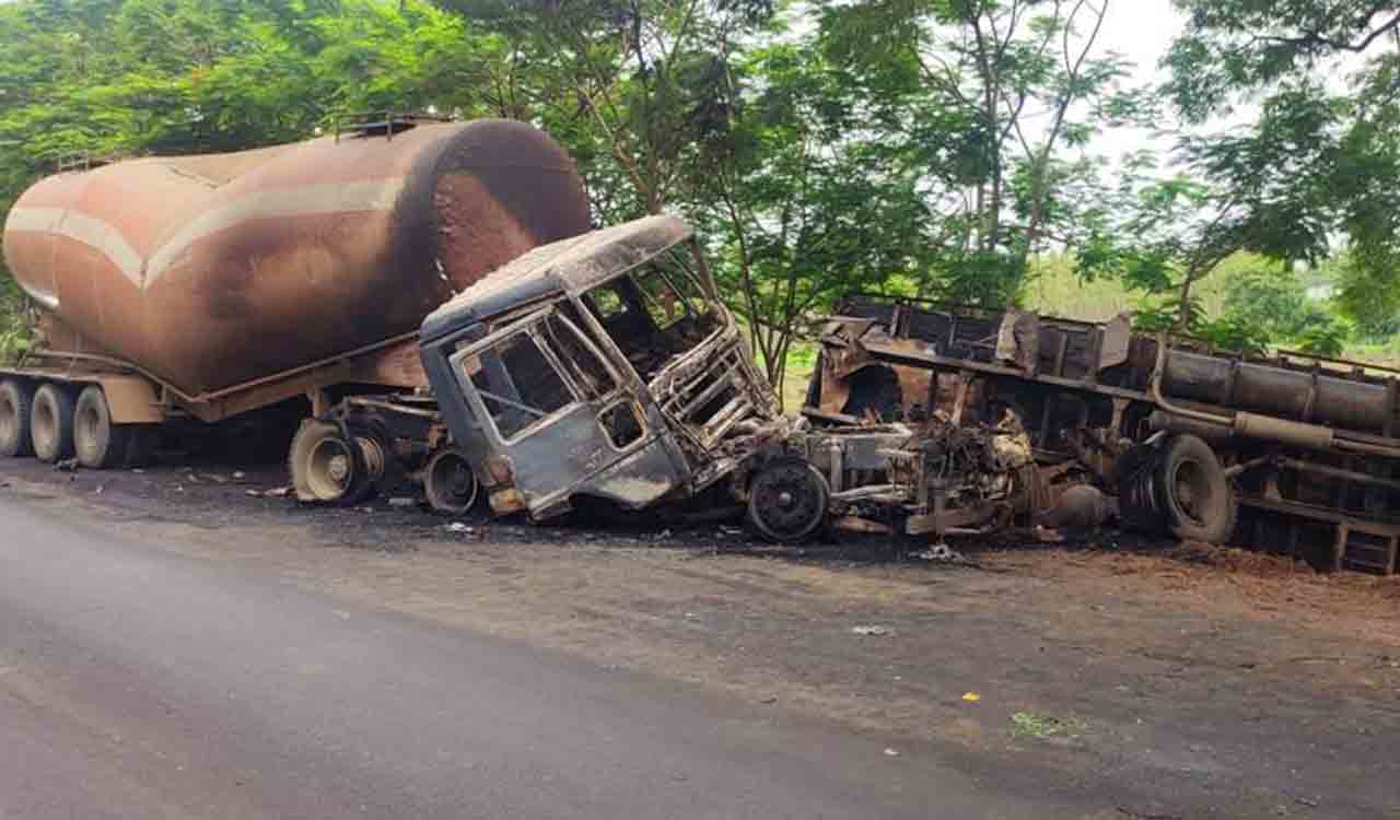 Ash tanker, lorry catch fire in Kothagudem-Telangana Today