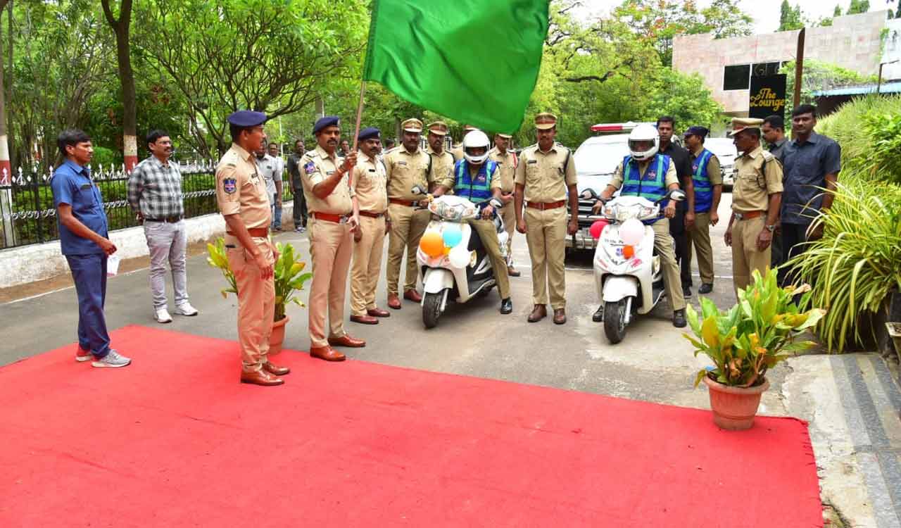 Karimnagar cops deploy separate police team for cable bridge to ensure safety of visitors