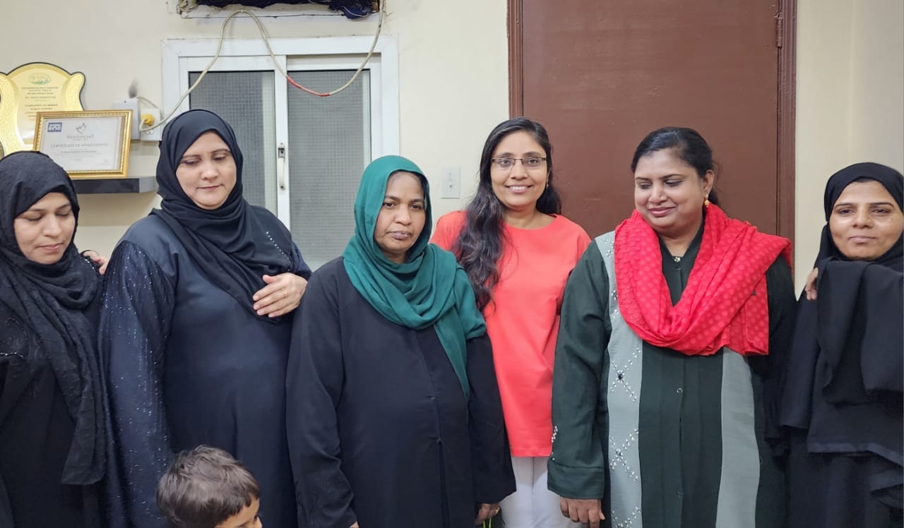 Distressed Indian women return home from Saudi